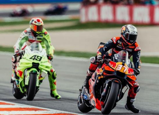 P4 à Valence (et dans le monde) alors qu'Acosta clôt la saison 2025 de MotoGP™