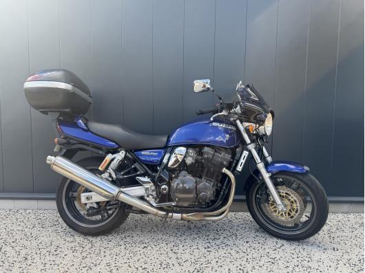 SUZUKI SUZUKI 750 GSX 2002
