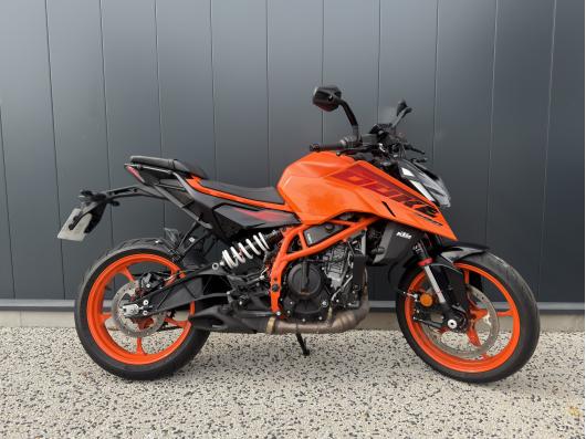 KTM KTM 390 DUKE 2024
