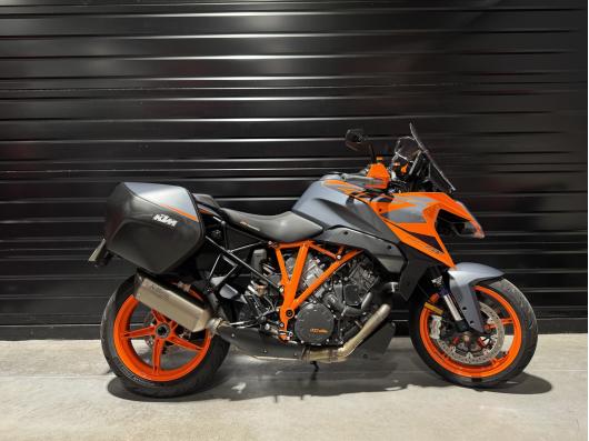 KTM KTM 1290 SUPER DUKE GT 2022